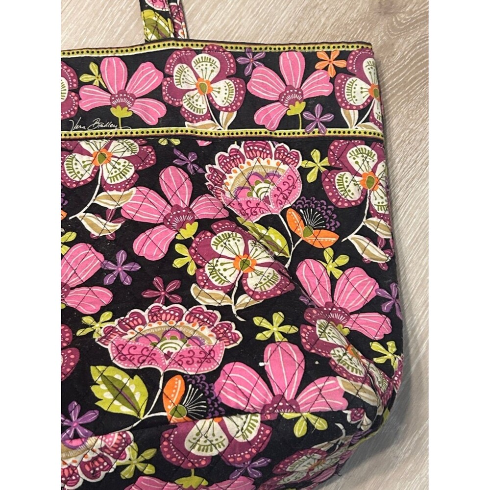 Vera Bradley Pirouette Pink Quilted Floral Extra Large Floral Tote Bag - Picture 6 of 8